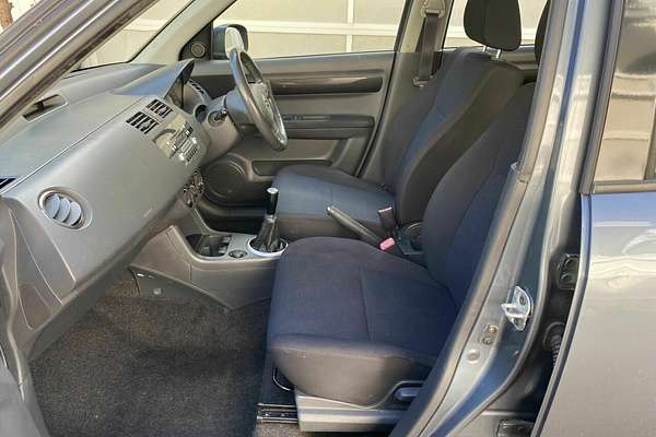 2005 Suzuki Swift S RS415