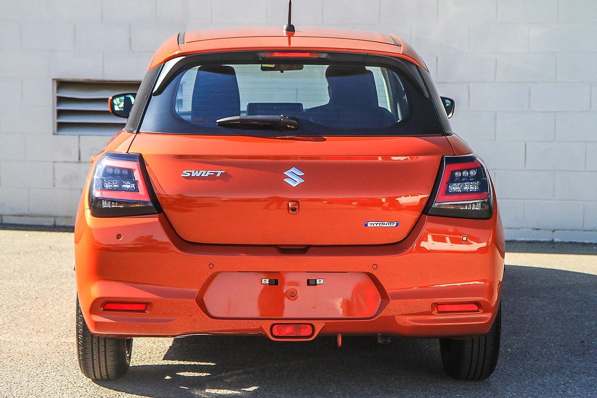 2025 Suzuki Swift Hybrid UZ