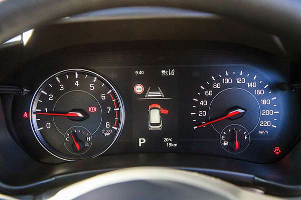 2025 Suzuki Swift Hybrid UZ