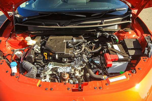 2025 Suzuki Swift Hybrid UZ