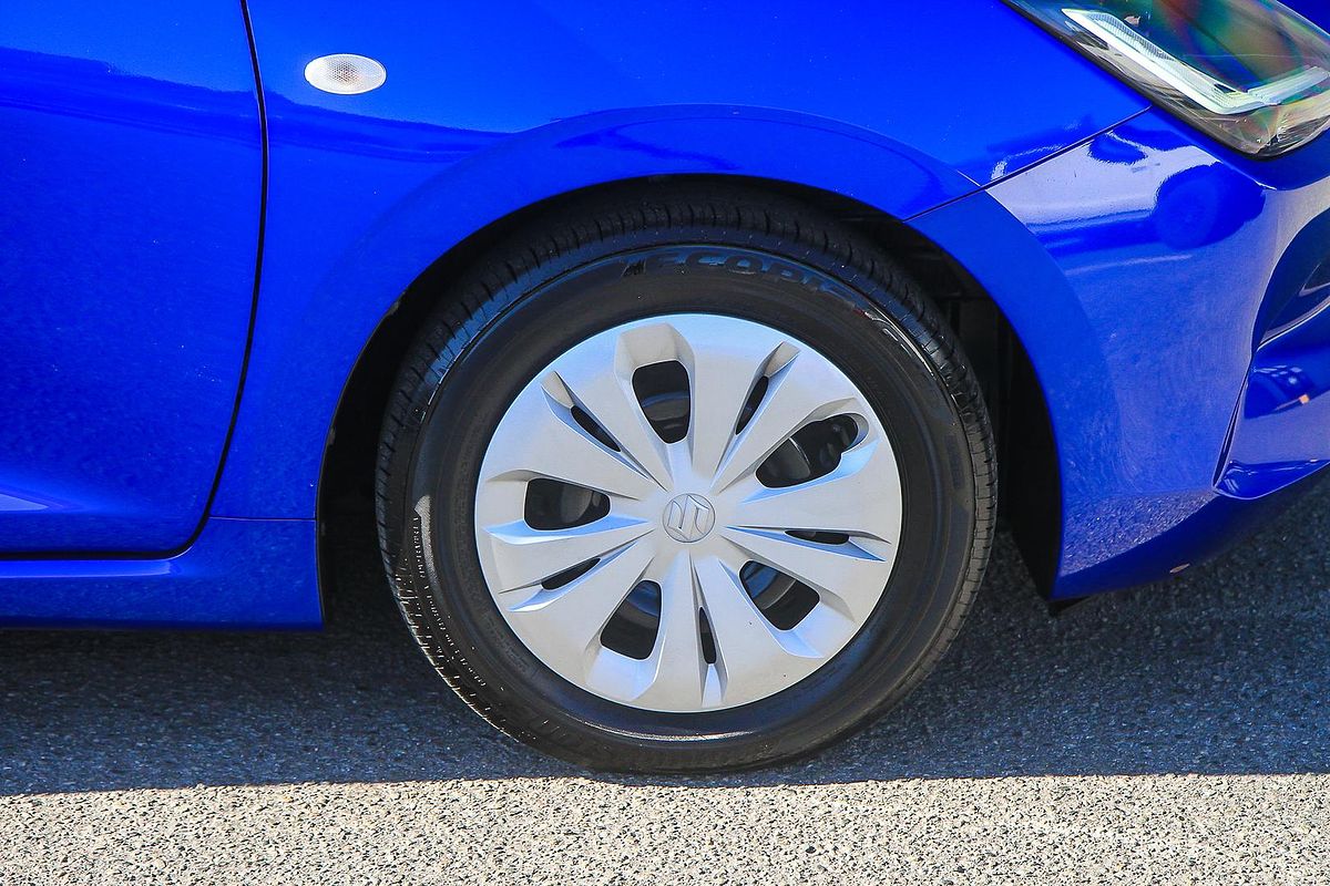 2024 Suzuki Swift Hybrid UZ