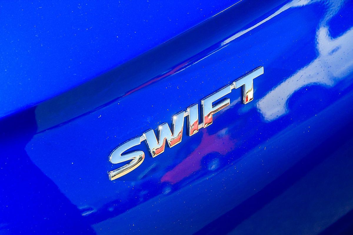 2024 Suzuki Swift Hybrid UZ