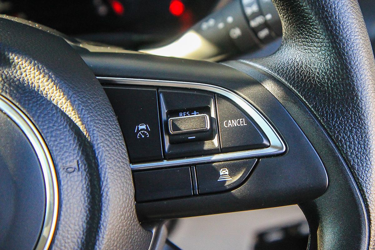 2024 Suzuki Swift Hybrid UZ