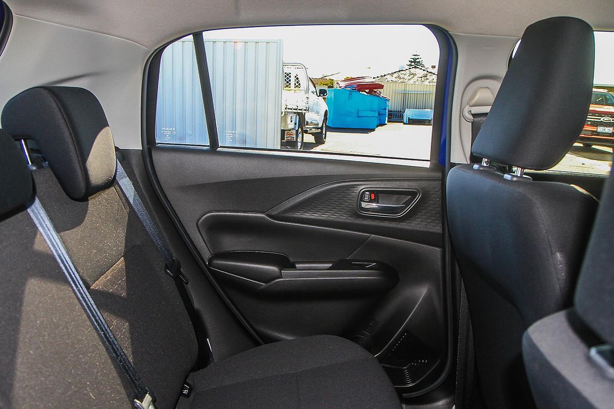 2024 Suzuki Swift Hybrid UZ