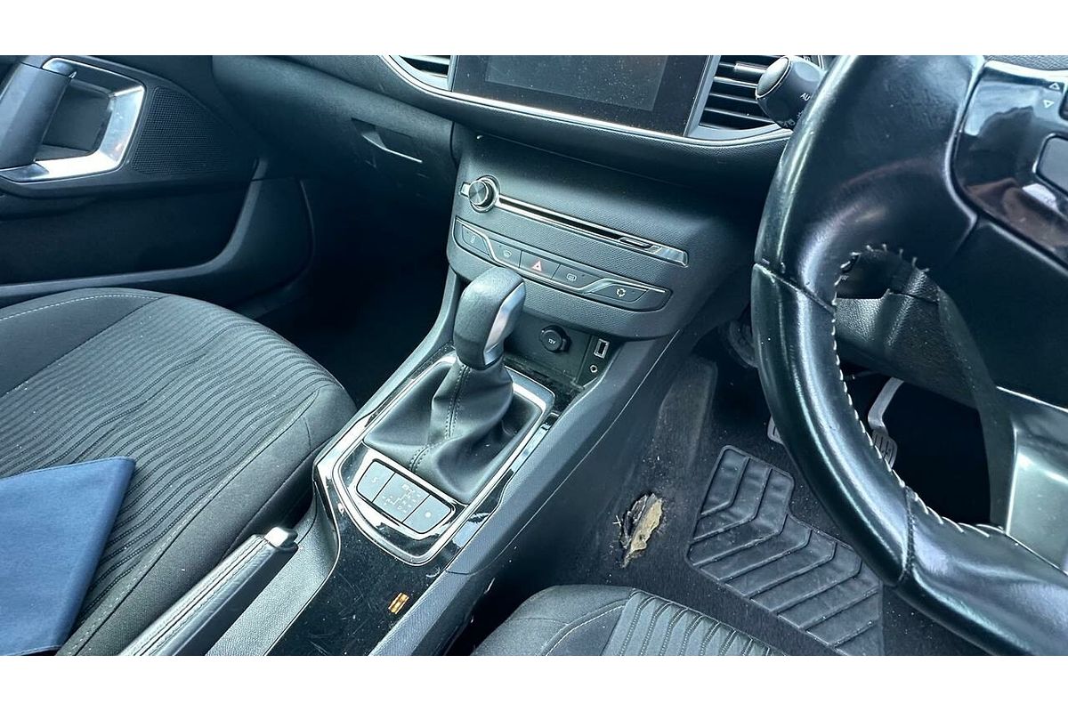 2017 Peugeot 308 Active T9