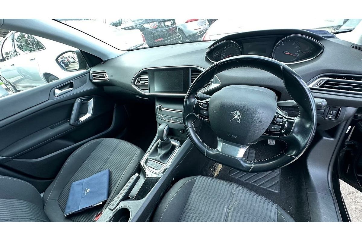 2017 Peugeot 308 Active T9