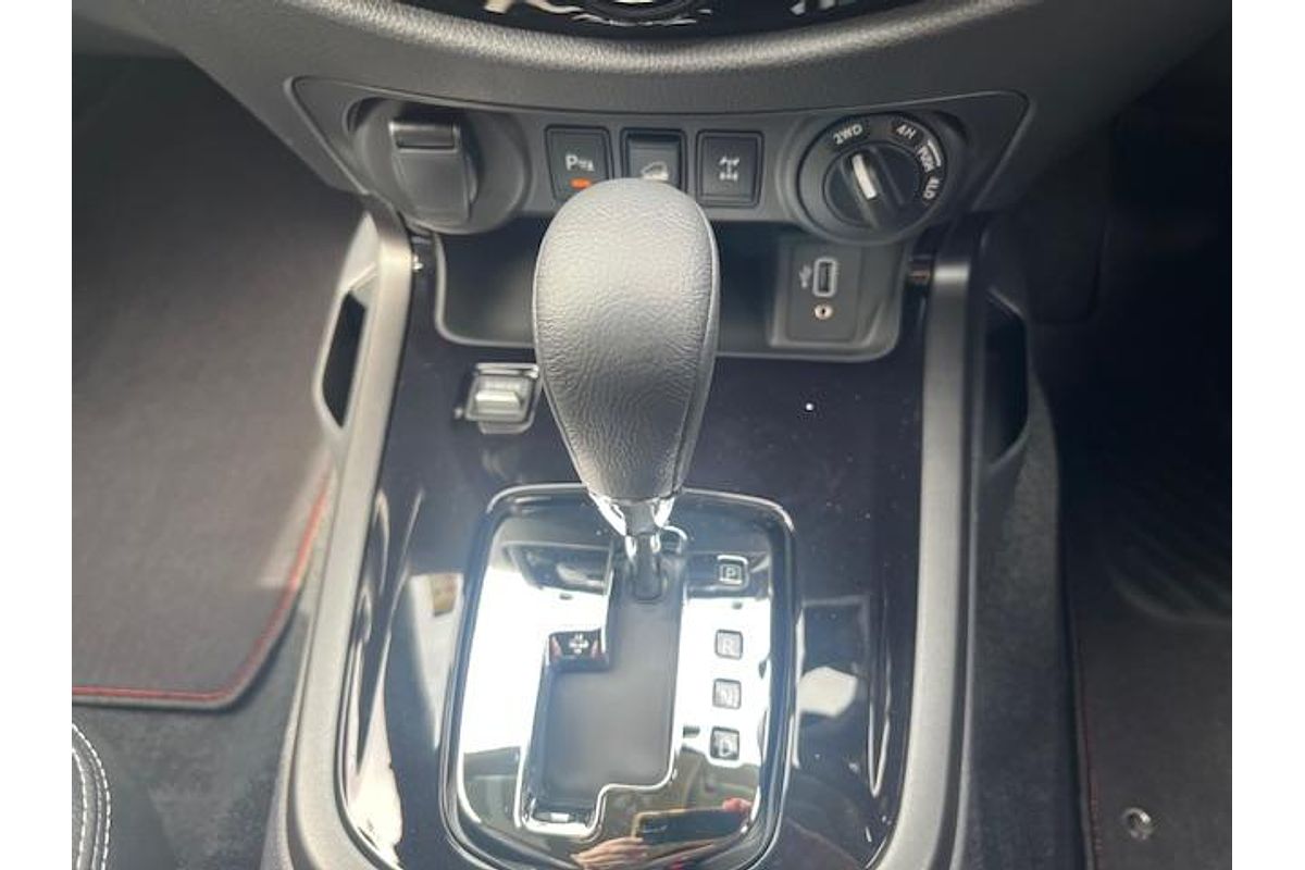 2024 Nissan Navara PRO-4X Warrior D23 4X4