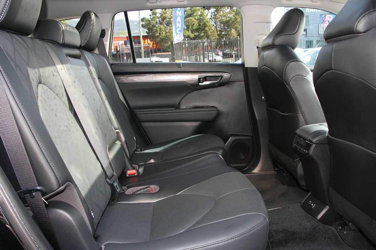 2021 Toyota Kluger Grande AXUH78R