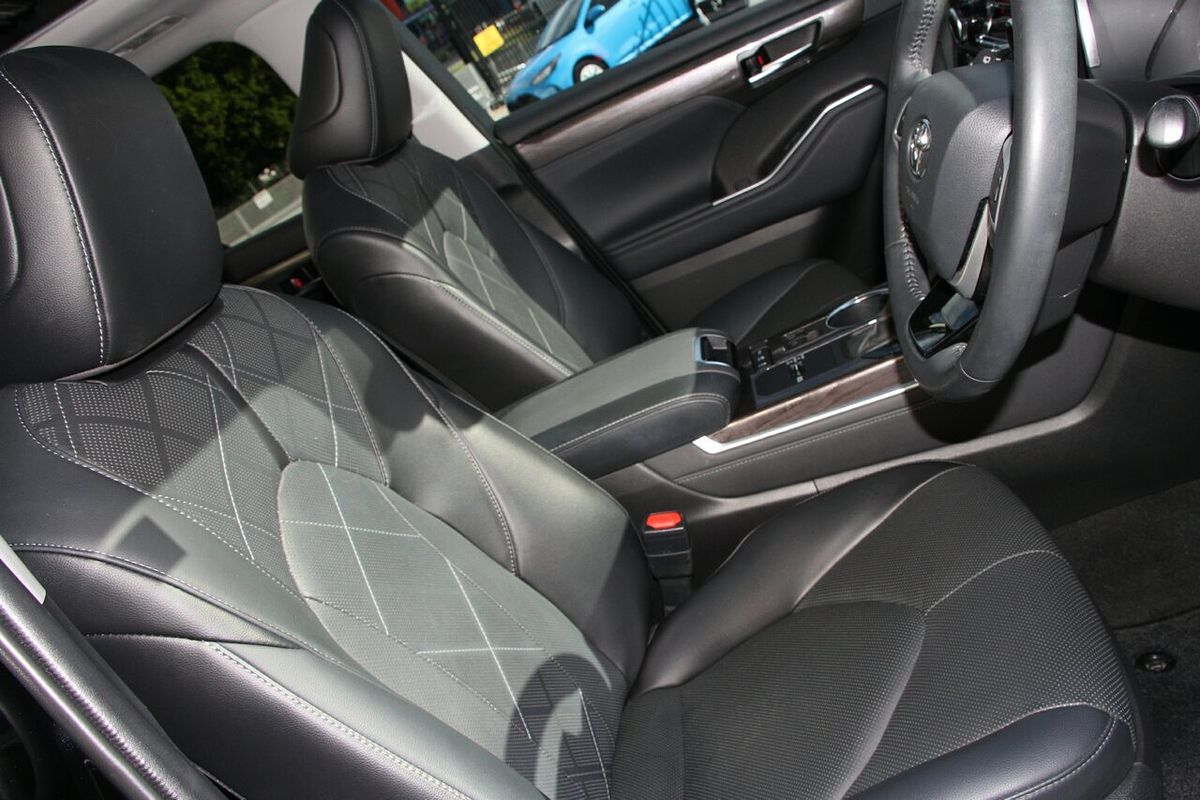 2021 Toyota Kluger Grande AXUH78R