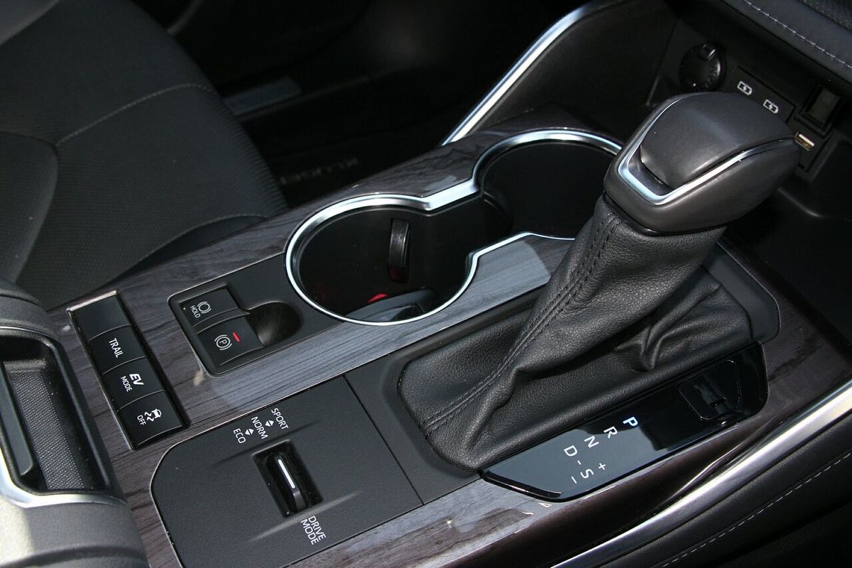 2021 Toyota Kluger Grande AXUH78R