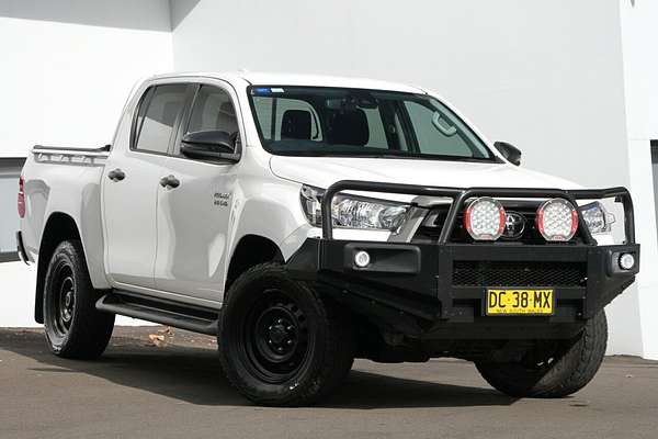 2021 Toyota Hilux SR GUN126R 4X4