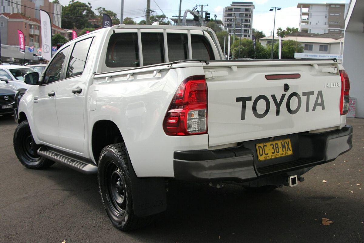 2021 Toyota Hilux SR GUN126R 4X4