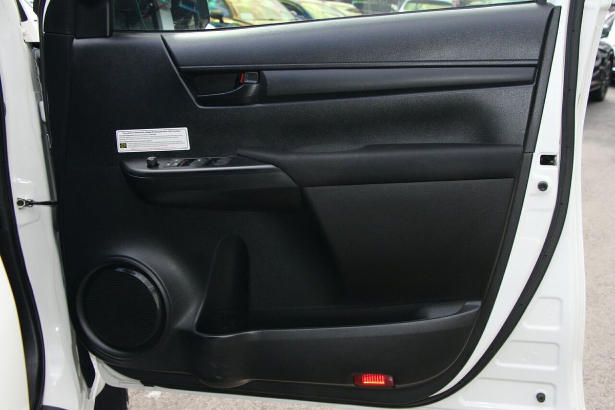 2021 Toyota Hilux SR GUN126R 4X4