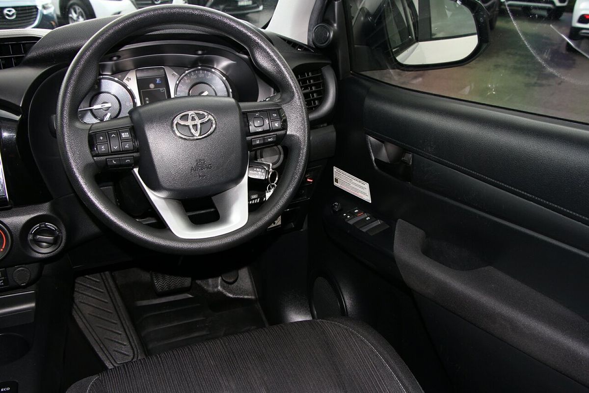 2021 Toyota Hilux SR GUN126R 4X4