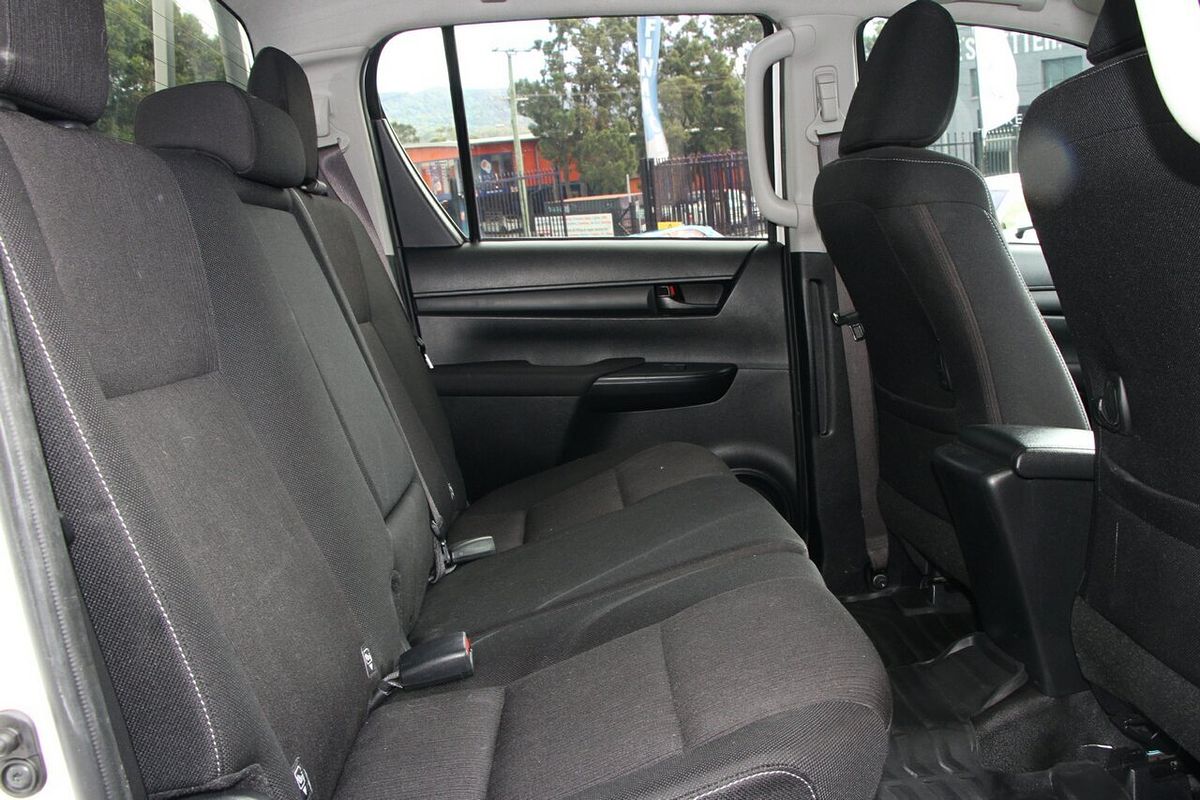 2021 Toyota Hilux SR GUN126R 4X4