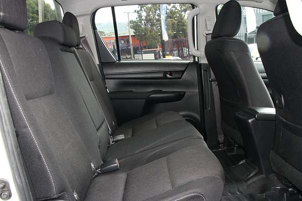 2021 Toyota Hilux SR GUN126R 4X4