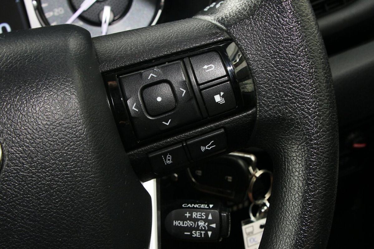 2021 Toyota Hilux SR GUN126R 4X4