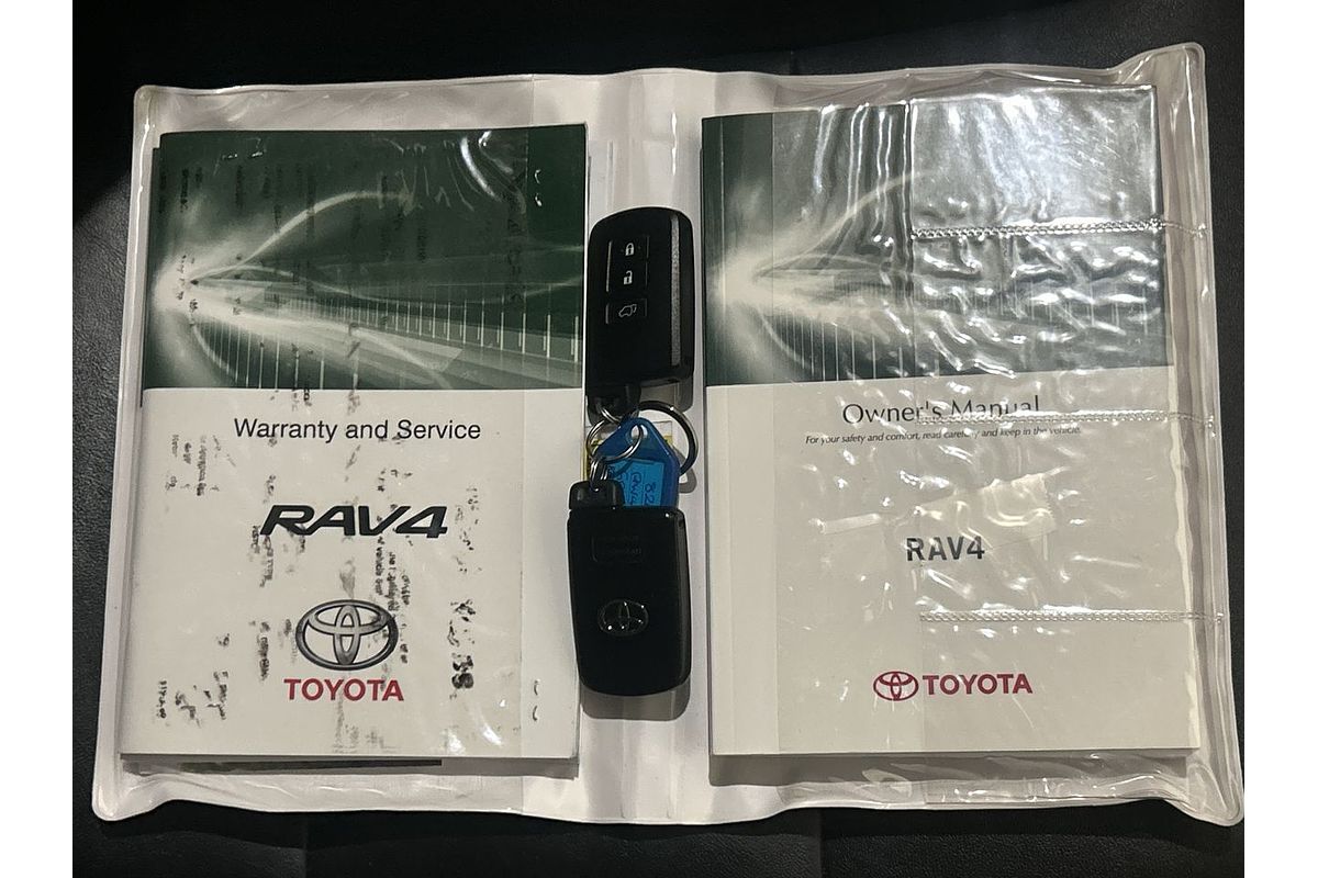 2017 Toyota RAV4 Cruiser ASA44R