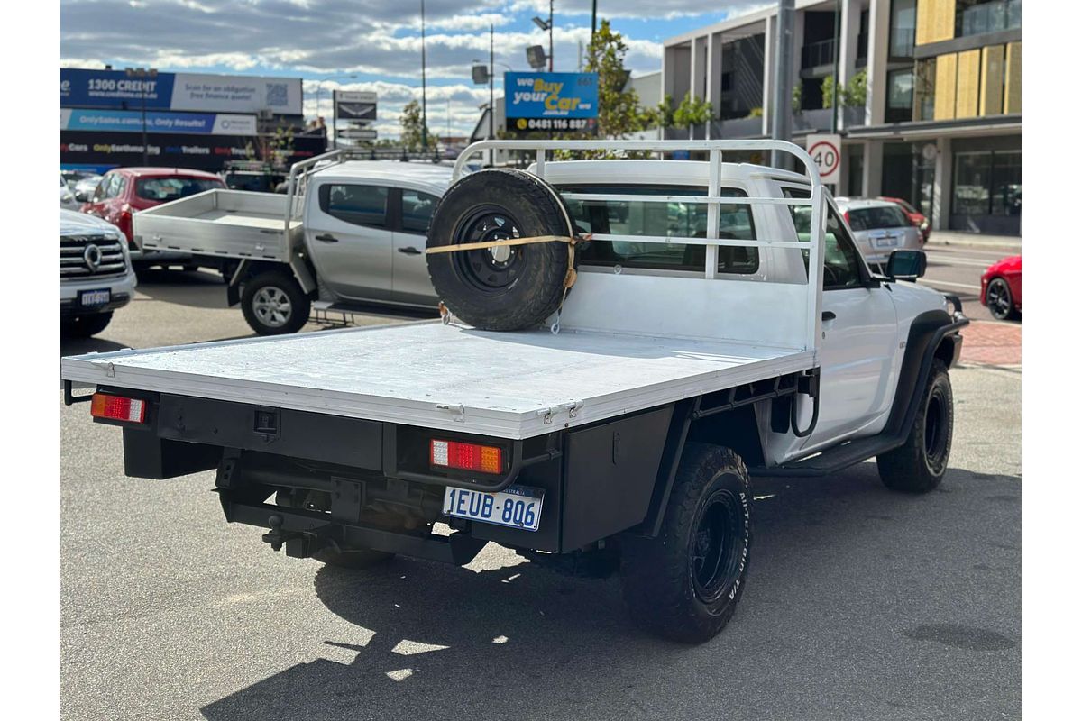 2015 Nissan Patrol DX Series 5 4X4