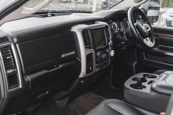 2017 RAM 1500 Laramie 4X4