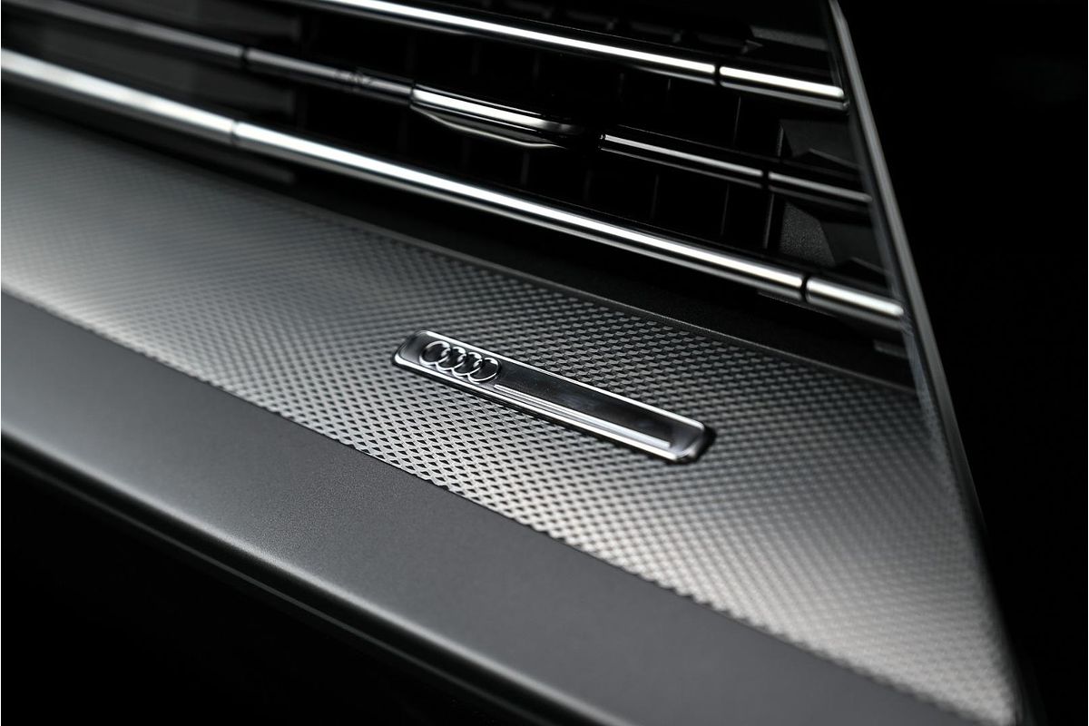 2025 Audi A3 35 TFSI S line GY