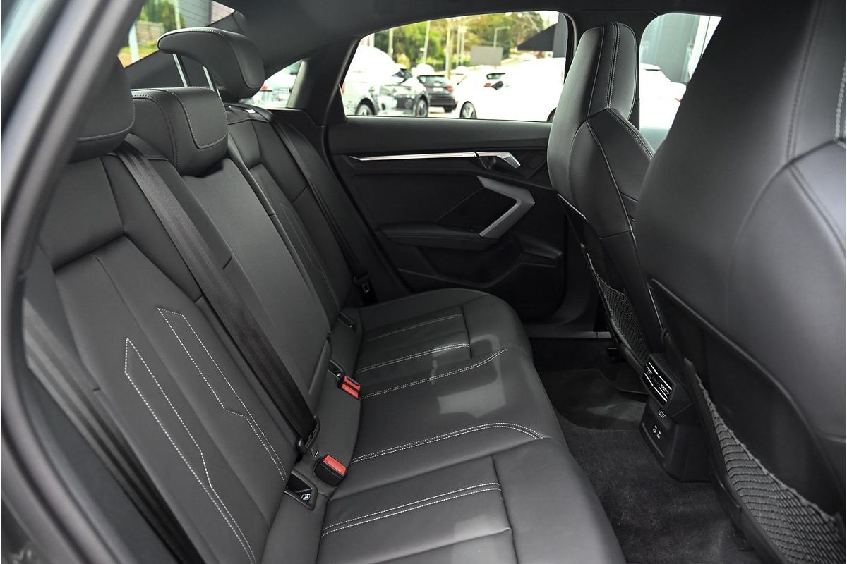 2025 Audi A3 35 TFSI S line GY