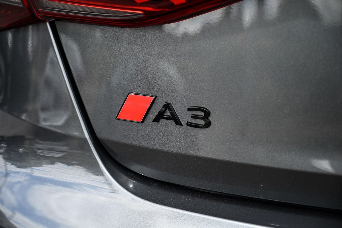 2025 Audi A3 35 TFSI S line GY