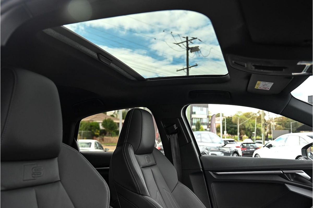 2025 Audi A3 35 TFSI S line GY