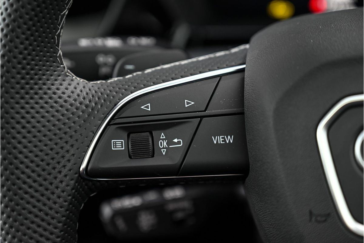 2025 Audi A3 35 TFSI S line GY