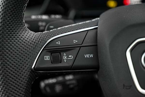 2025 Audi A3 35 TFSI S line GY