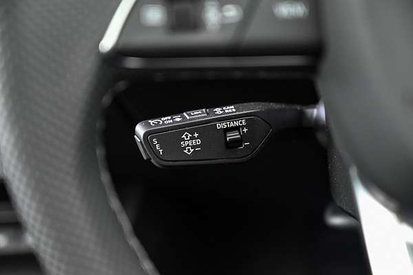 2025 Audi A3 35 TFSI S line GY