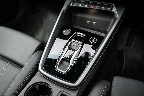 2025 Audi A3 35 TFSI S line GY