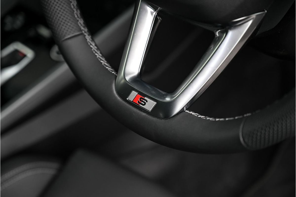 2025 Audi A3 35 TFSI S line GY