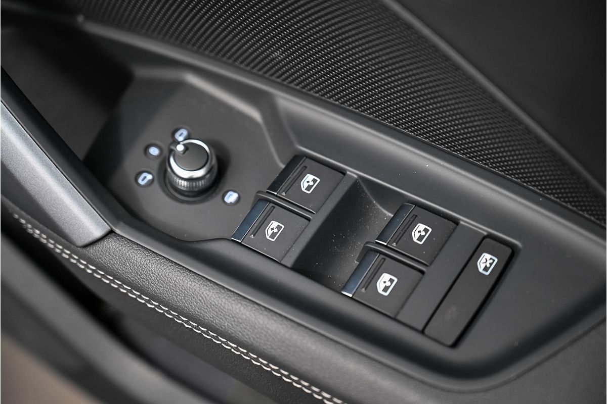 2025 Audi A3 35 TFSI S line GY