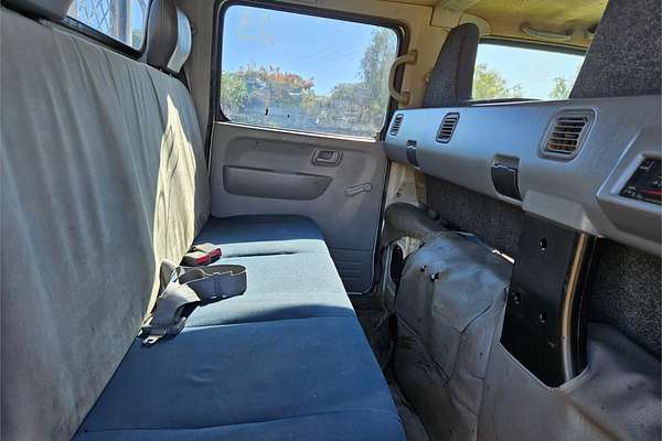 2012 Fuso Canter 515 4x2