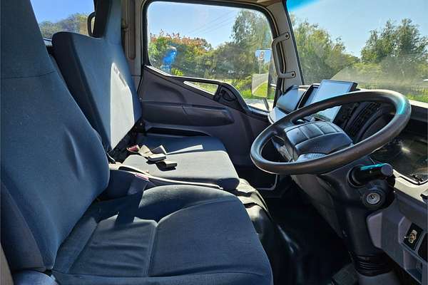 2012 Fuso Canter 515 4x2