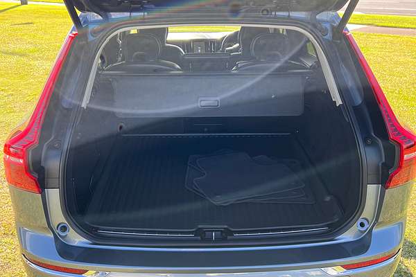 2021 Volvo XC60 D4 Inscription