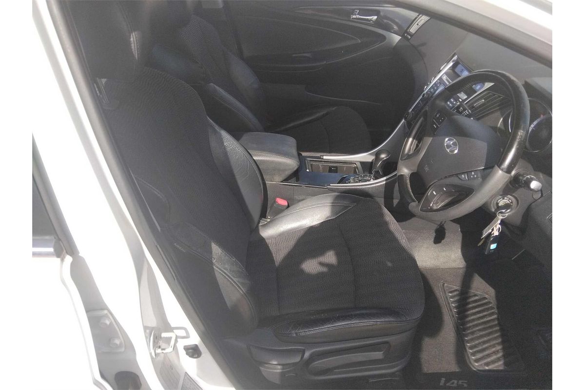 2011 Hyundai i45 Elite YF