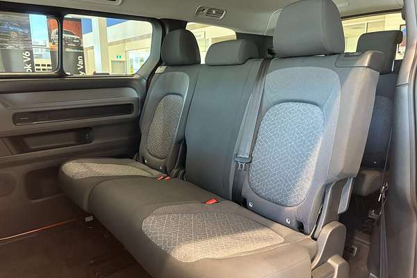 2025 Volkswagen ID. Buzz Pro BEV560 EB LWB