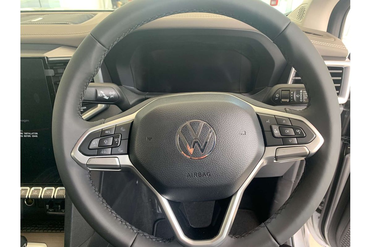 2024 Volkswagen Amarok TDI600 Style NF 4X4