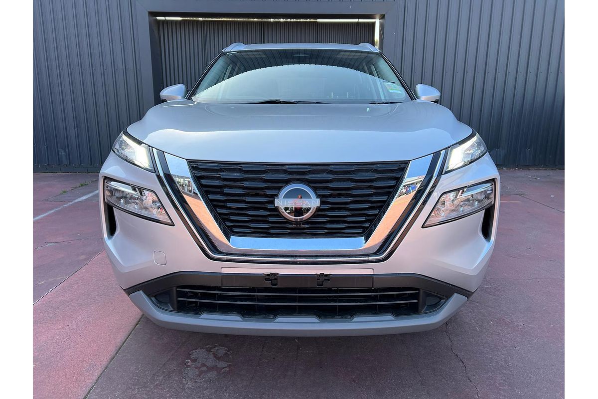 2024 Nissan X-TRAIL ST T33