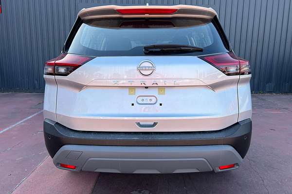 2024 Nissan X-TRAIL ST T33