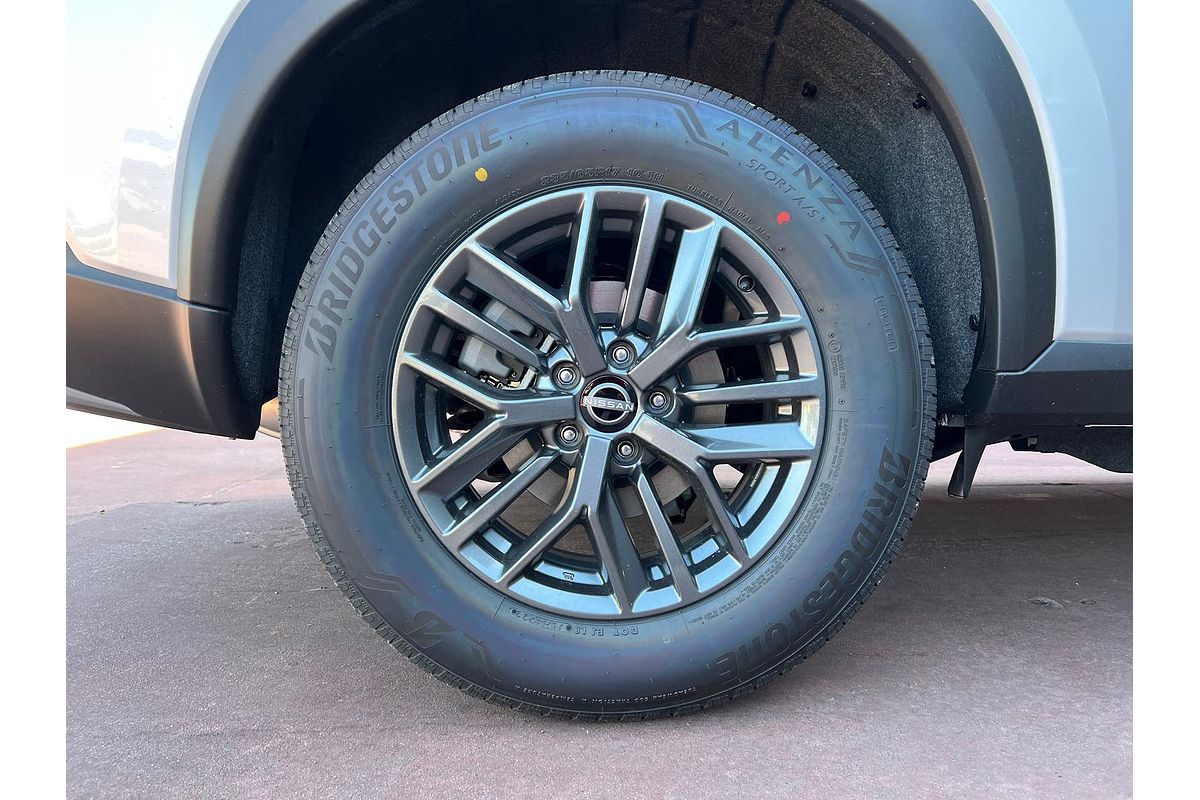 2024 Nissan X-TRAIL ST T33