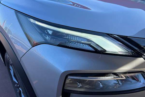 2024 Nissan X-TRAIL ST T33