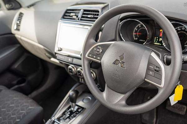 2024 Mitsubishi ASX ES XD 2WD