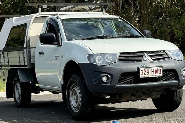 2014 Mitsubishi Triton GL MN Rear Wheel Drive