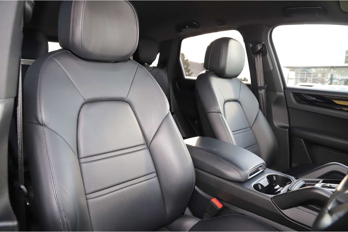 2019 Porsche Cayenne 9YA