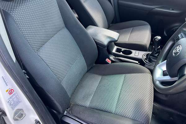 2017 Toyota Hilux Workmate GUN122R Rear Wheel Drive