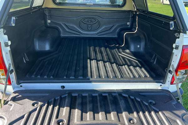 2017 Toyota Hilux Workmate GUN122R Rear Wheel Drive