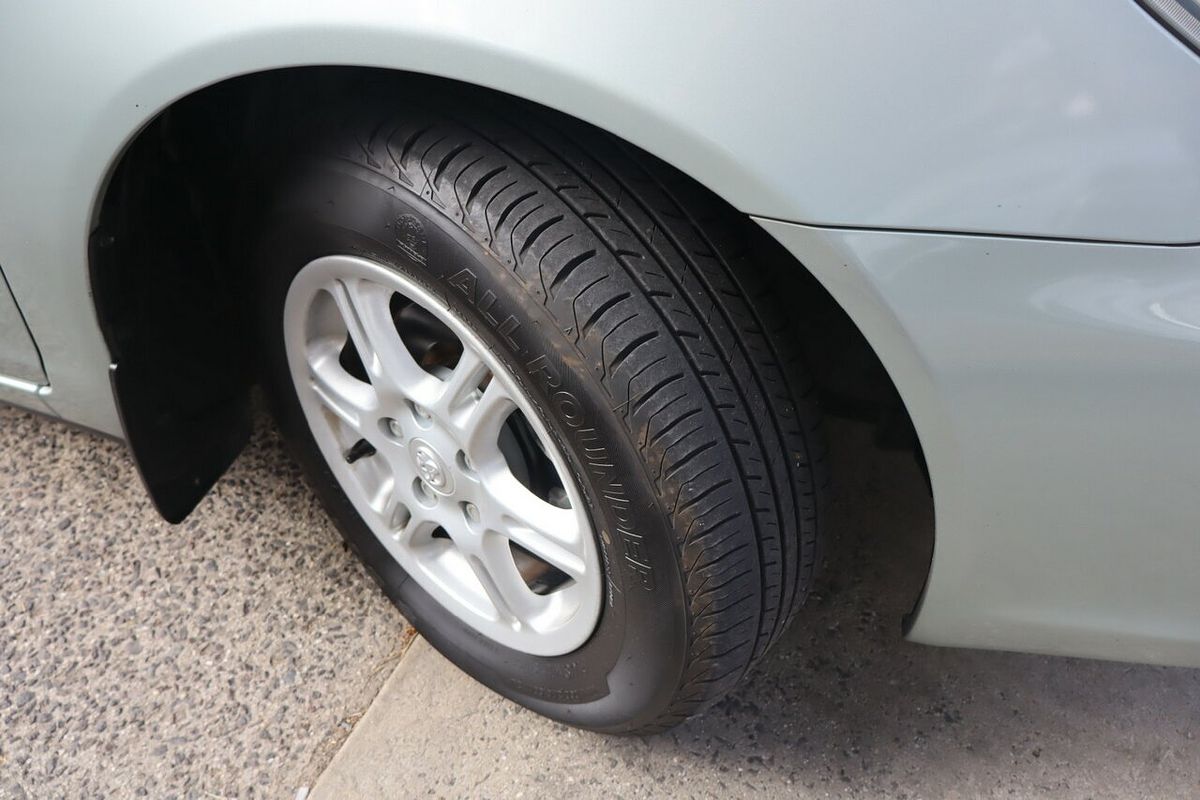 2004 Toyota Camry Altise ACV36R